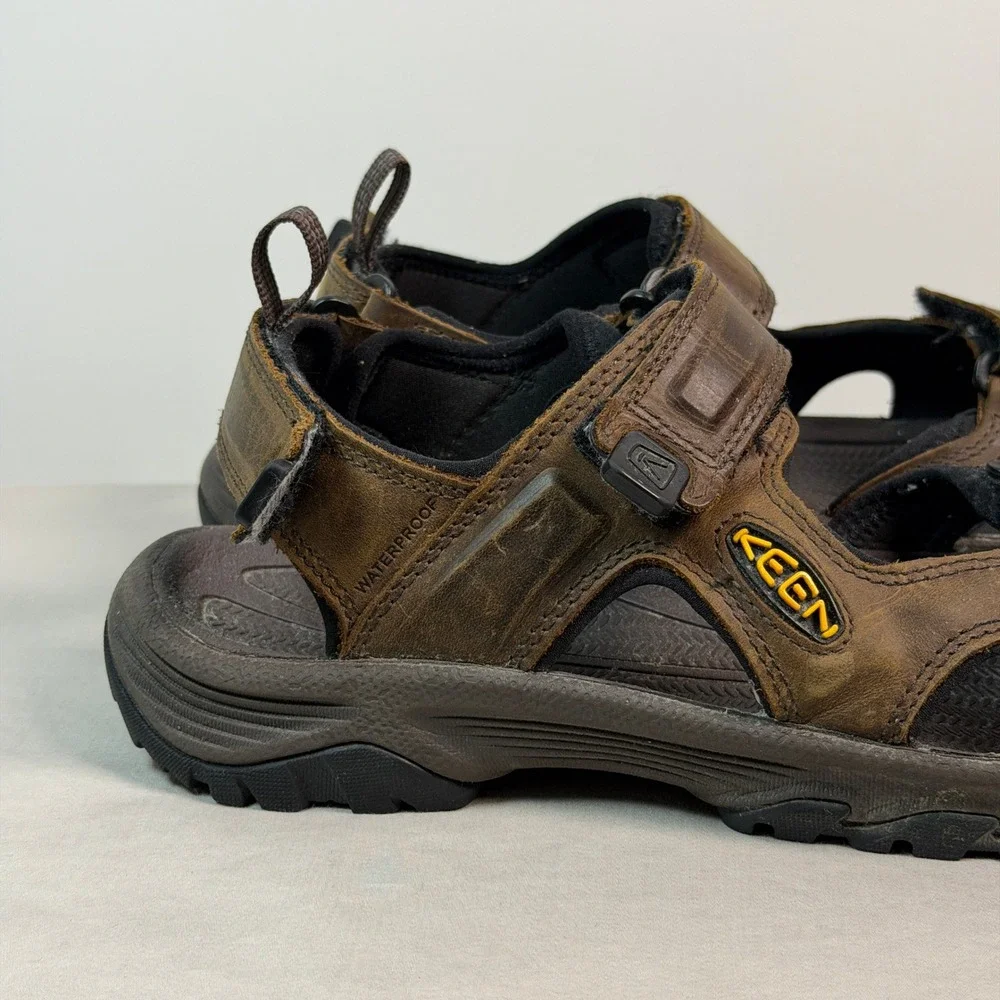 KEEN Targhee III Open Toe Sandals Mens 10.5 Brown Waterproof Leather 1022423